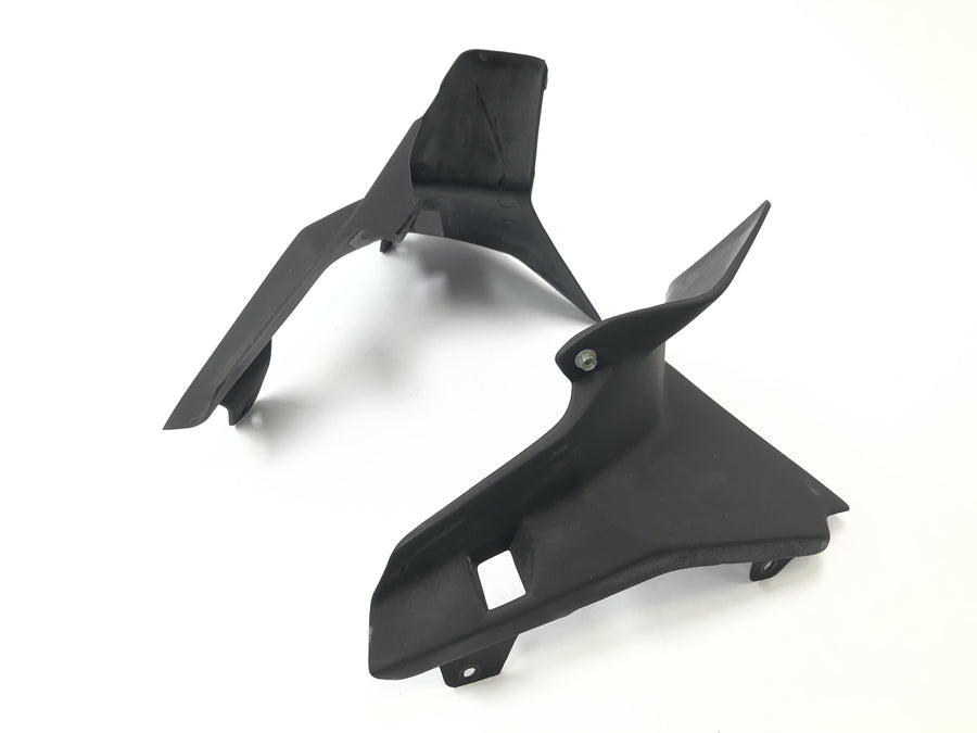 Aprilia RST 1000 FUTURA [2002] - Coppia di coperture per rivestimento laterale