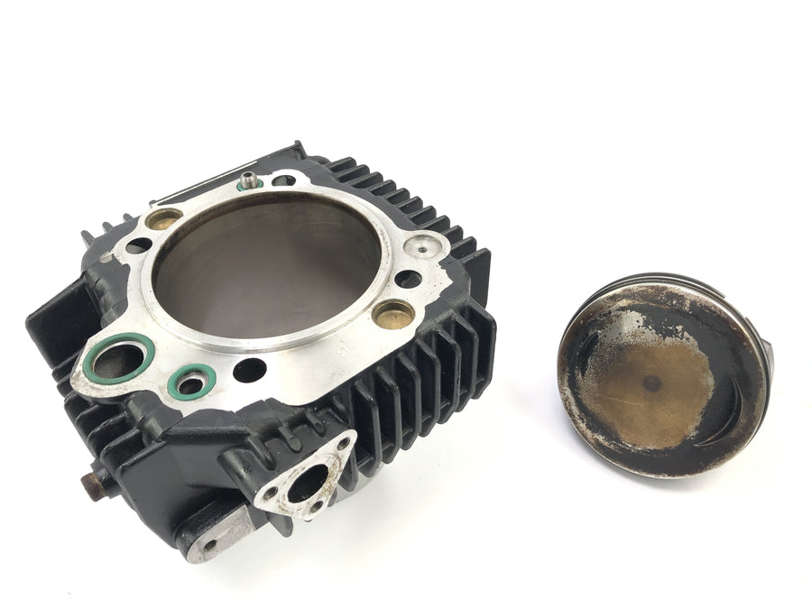 Ducati ST2 944 [1999] - Cylindre à piston horizontal