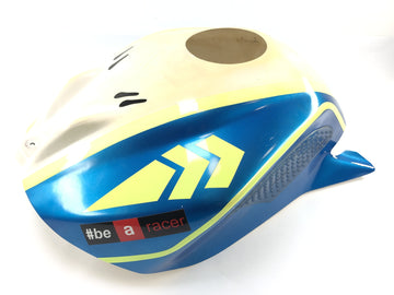 Aprilia RSV4 1000 [2010] - Tank fairing