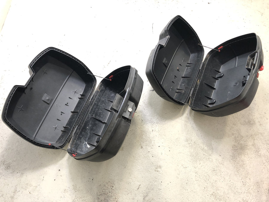 KAWASAKI GPZ 1100 ZXT10E [1997] - Suitcase avec clé