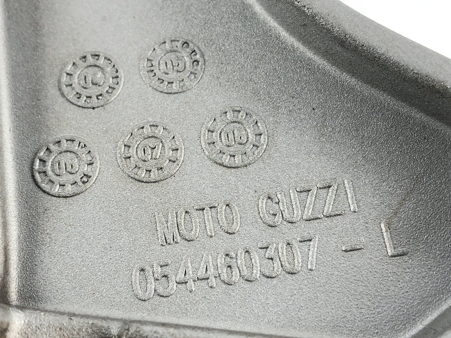 Moto Guzzi Norge 1200 [2006] - footrest plate left