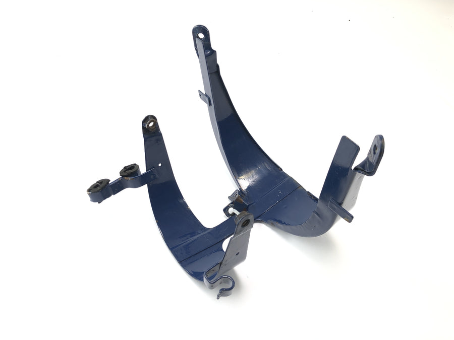 Suzuki GSX-R 1100 W GU75 C [1994] - Mudguard holder bracket mudguard