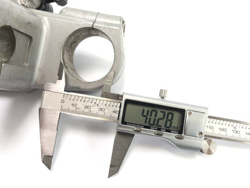 BMW F 650 GS R13 [2002] - Locksmith con bridge fork sul blocco di accensione del serbatoio superiore - 0