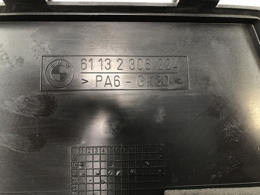 BMW R 1150 GS R21 [2002] - Fuse box fairing cover housing