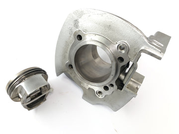 Ducati Monster M600 [1995] - cilindro kit cilindri con pistoni sul cilindro posteriore