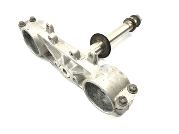 Yamaha YZ 426 F [2000] - lower fork bridge