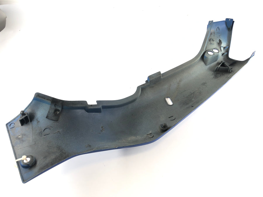 Suzuki GSX-R 1100 W GU75 C [1993] - Rear fairing right fairing