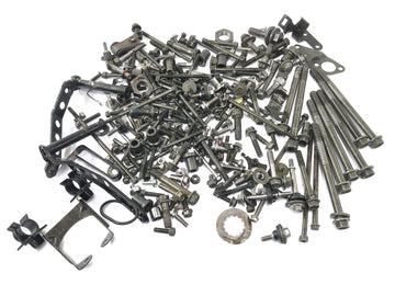 Yamaha TRX 850 4UN [1996] - leftover parts and screws mixed lot