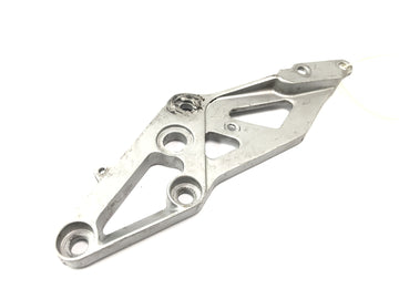 Suzuki GSX-R 1100 W GU75 C [1994] - Footrest plate holder on the right - 0