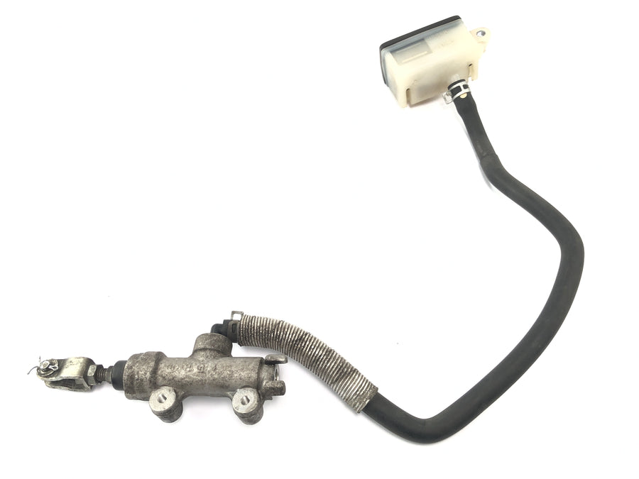 Suzuki VZ 1500 WVCU [2011] - Brake pump rear brake cylinder rear wheel brake