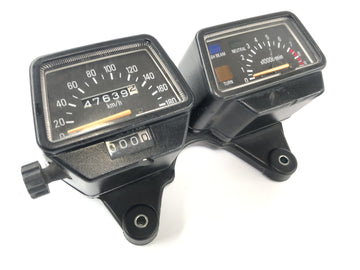Yamaha XT 600 43F [1985] - Tachogehäuse defekt Tachometer Cockpit Anzeigedisplay Geschwindigkeit