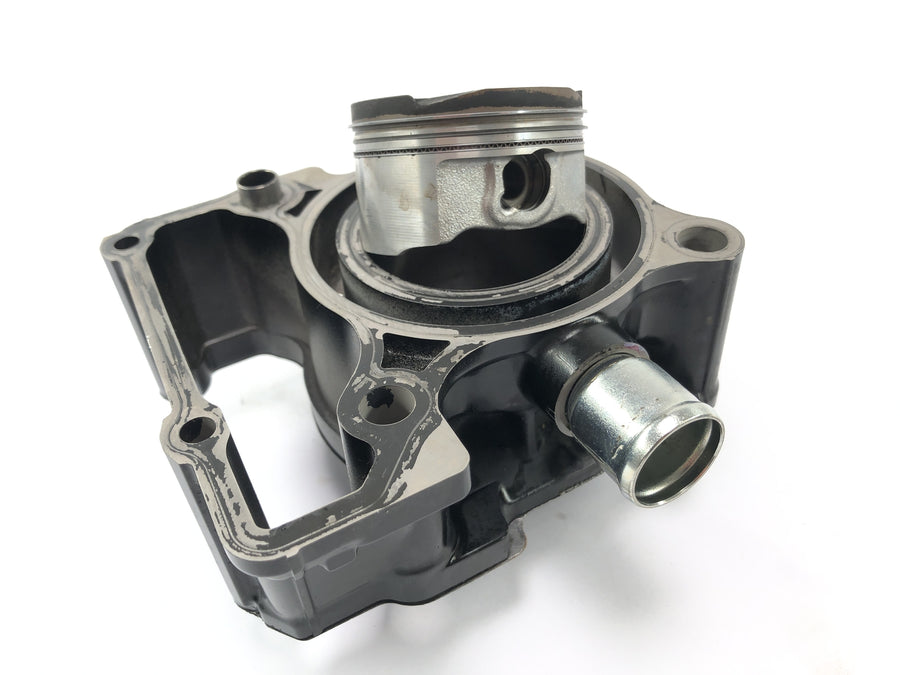 Kawasaki Ninja 125 BX125B [2024] - cylindre avec des pistons