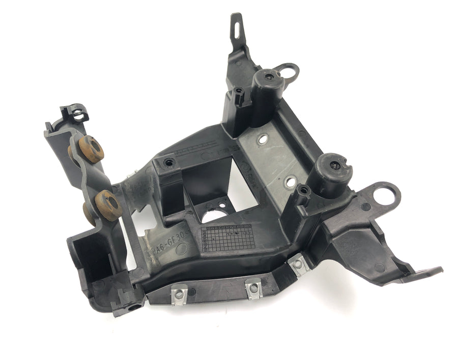 BMW R 1200 ST R1ST [2006] - Instrumententräger Halterung Verkleidungshalter vorne