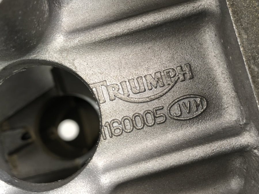 Triumph Daytona 955i T595N [2003] - Motor housing cylinder block engine block