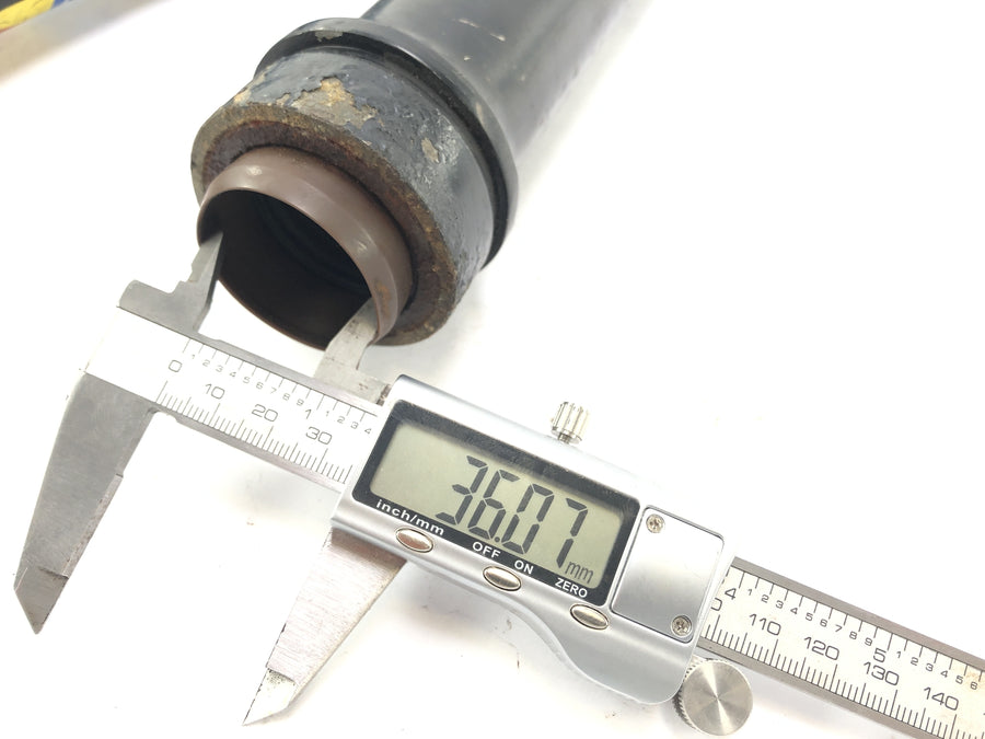 Yamaha XT 500 1U6 [1981] - Tubes de fourche gauche et droit