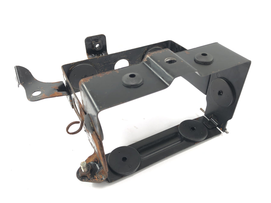 Honda GL 500 Silverwing PC02 [1982] - battery compartment battery owner