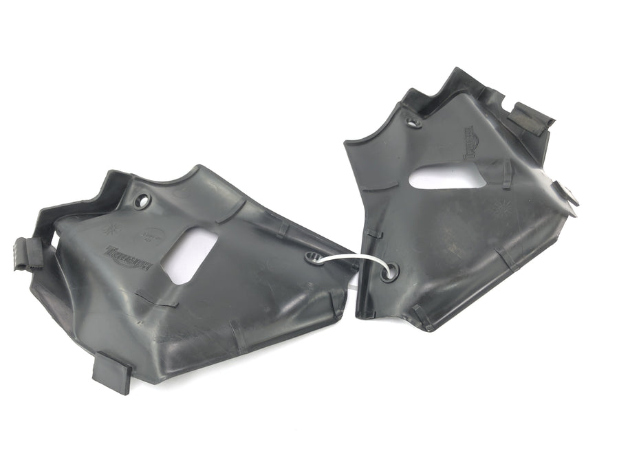 Triumph Daytona 900 T300 [1993] - motor protection cladding left and right motor shells