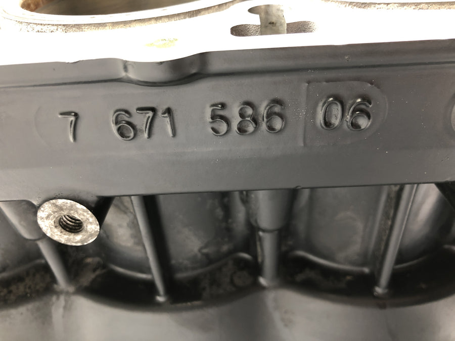 BMW K 1200 S K12S [2005] - Motorblock Kurbelgehäuse Zylinderblock Kolben Satz
