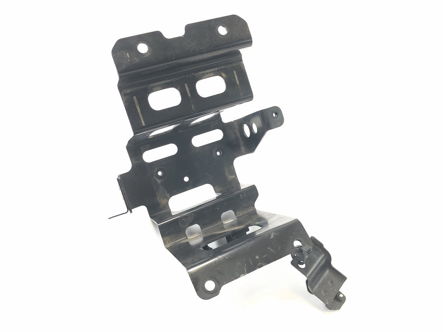 Suzuki VZ 1500 WVCU [2011] - Batteriekasten Halterung Aggregatehalter