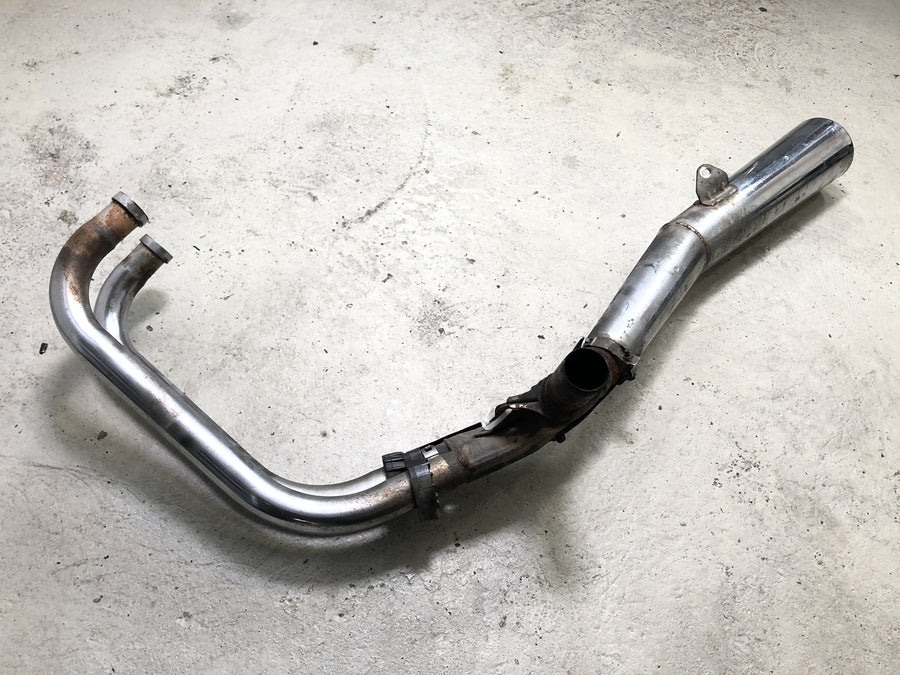 Honda CBX 650 E RC13 [1983] - exhaust muffler on the right