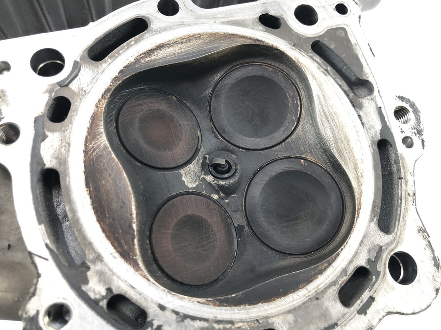 BMW F 650 GS R13 [2000] - Culasse de soupape avec bloc de roulement d'arbre à cames