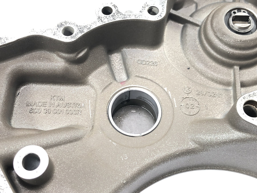 KTM 950 Adventure LC8 [2004] - Kupplungsdeckel innen Motordeckel Wasserpumpel