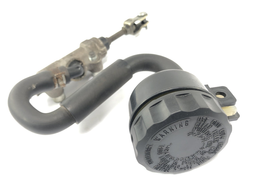 Kawasaki ZRX 1200 S ZRT20A [2002] - brake pump behind