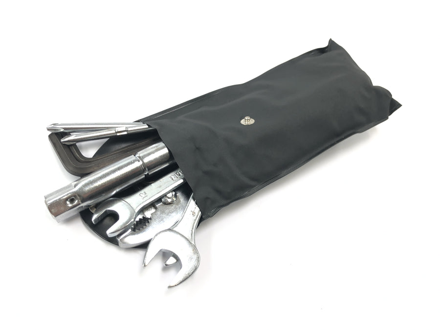 Kawasaki VN 1500 Mean Streak VN50T [2005] - On-board tools tool set tool bag
