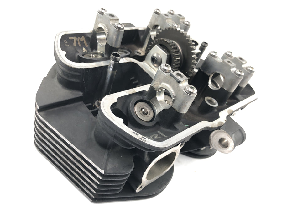 Triumph Bonneville T100 986MF [2012] - Controllo della valvola della testata della valvola della testata