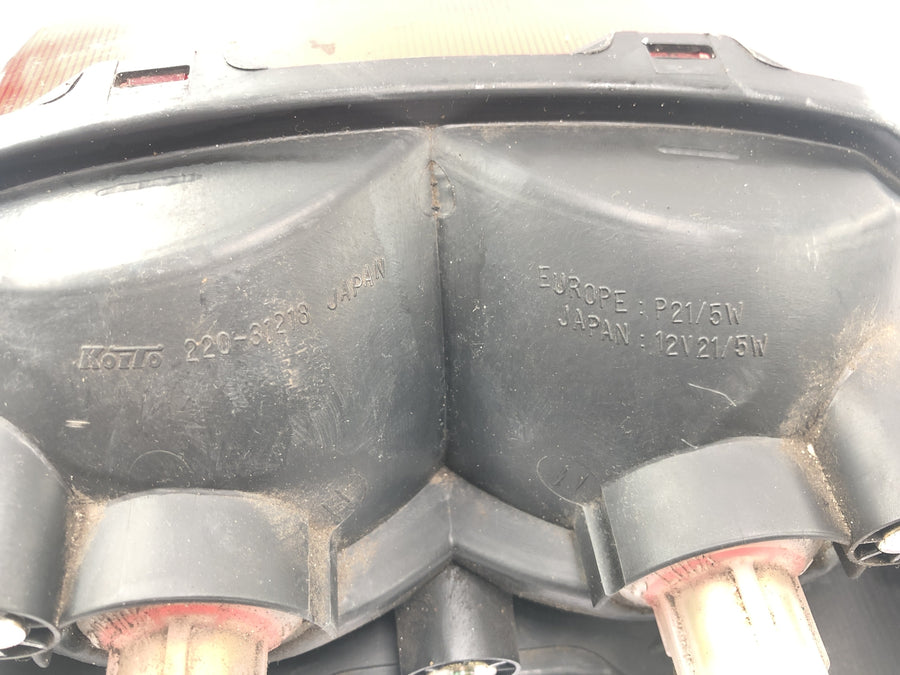 Yamaha XJR 1300 RP02 [1999] - Rücklicht Bremslicht Einheit Heckleuchte hinten