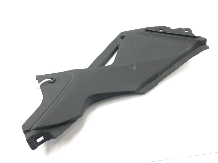 Honda CBR 125 R JC50 [2012] - Cache panneau latéral droit