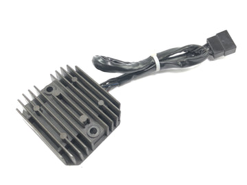 Kawasaki VN 1500 Classic VNT50D [2001] - Delitazioni del regolatore di tensione del raddrizzatore controller