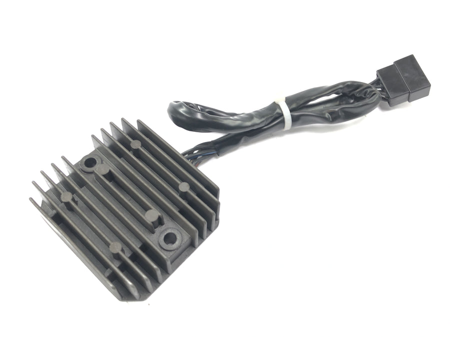 Kawasaki VN 1500 Classic VNT50D [2001] - controller rectifier tension regulator Delicacies