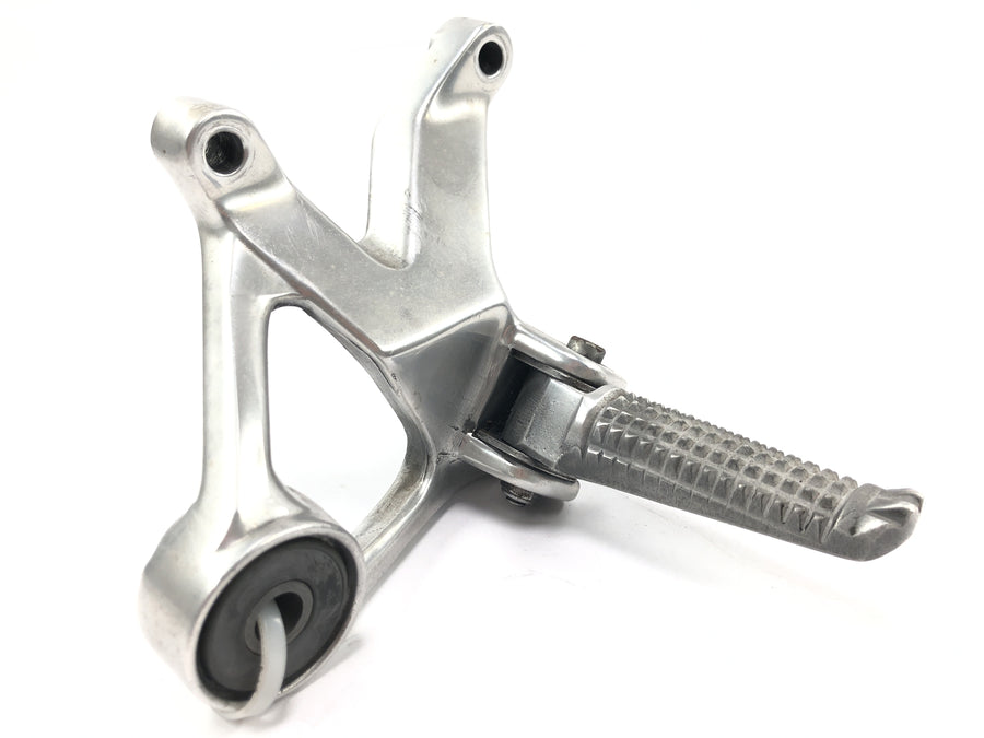 Yamaha YZF 750 R 4HN [1995] - Passenger footrest system, right footrest holder