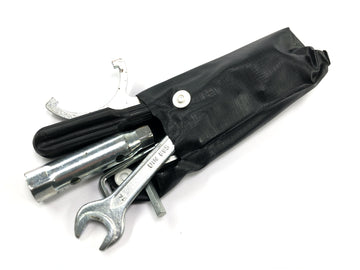 Yamaha WR 125 X DE07 [2010] - Set attrezzi borsa attrezzi di bordo