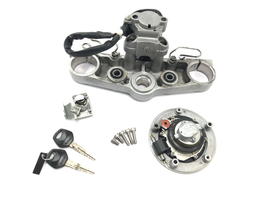 Suzuki GSF 1250 SA Bandit WVCH [2007] - Lock set ignition lock fork bridge tank cap steering lock