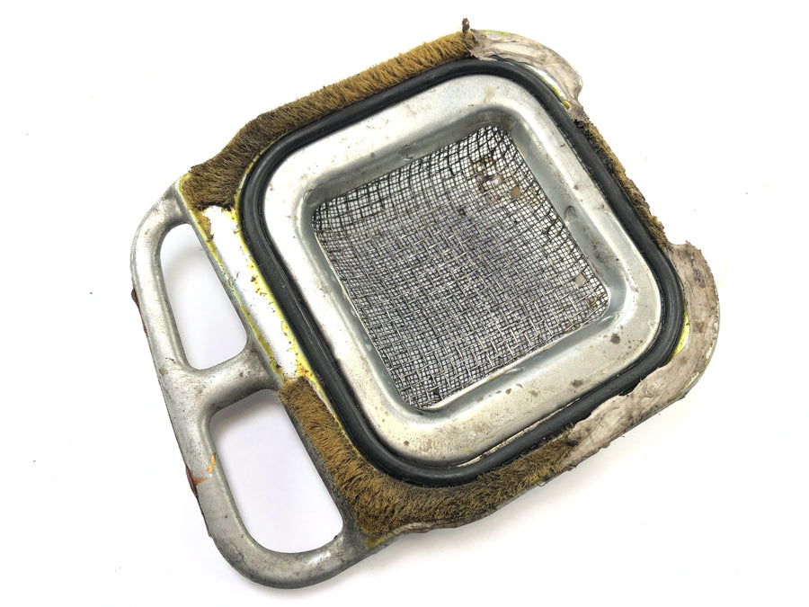 Yamaha XT 500 1U6 [1981] - Air filter screen air filter box