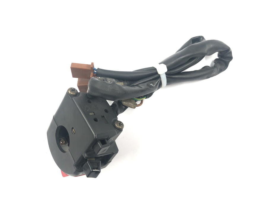 Yamaha YZF R1 RN04 [2001] - Support de commutateur de commutateur de guidon droit