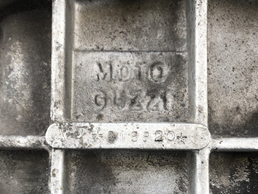 Moto Guzzi California II VT [1985] - Logement à moteur