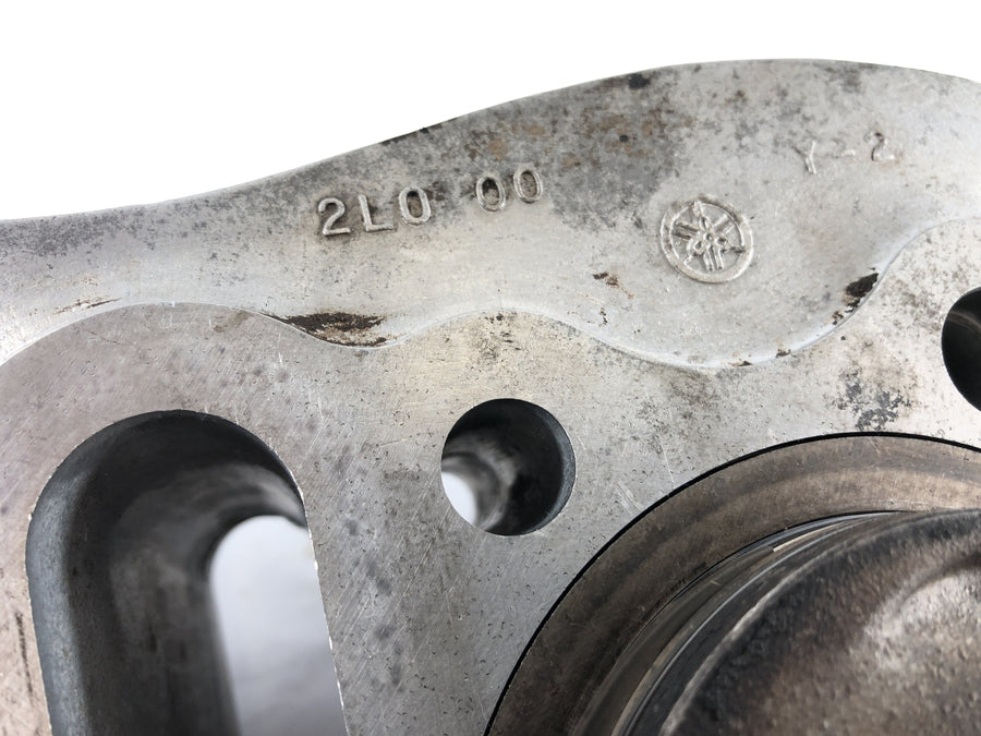 Yamaha XS 400 2A2 [1982] - Cylinder with piston
