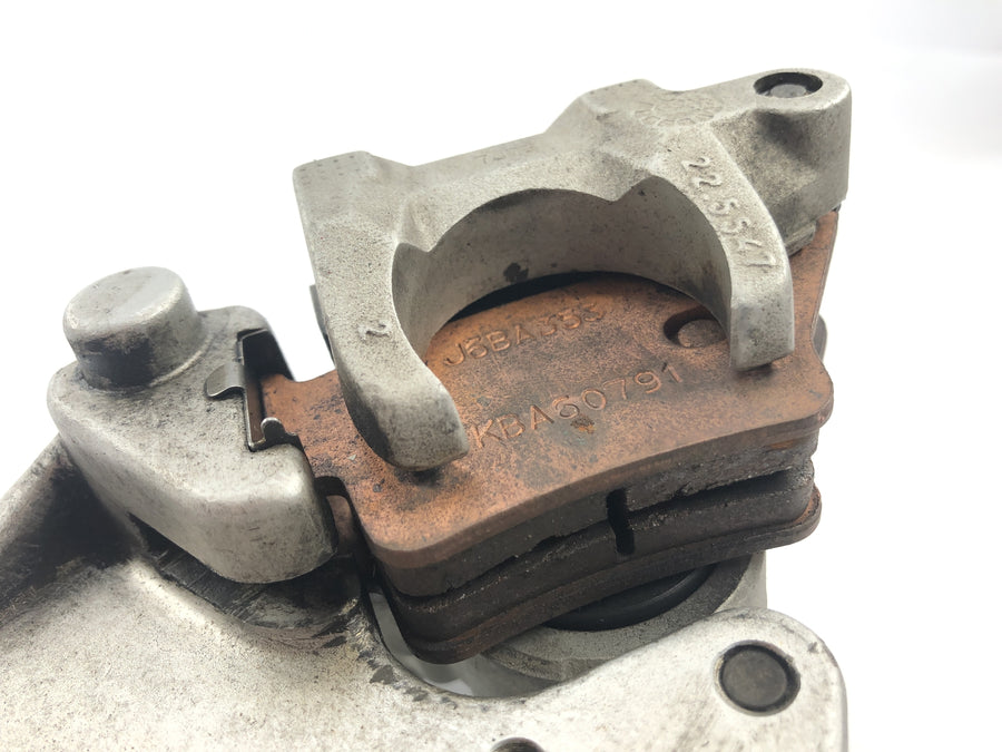 Yamaha TT 600 R DJ01 [1998] - Bremssattel hinten