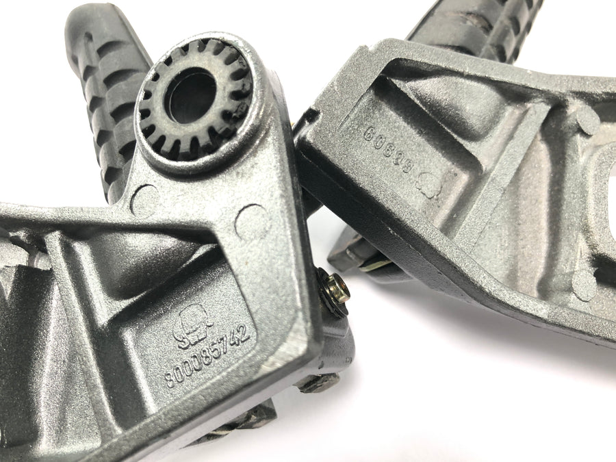 Cagiva Planet 125 [1998] - Passenger footrests with holder for rear passenger footrest holder pair