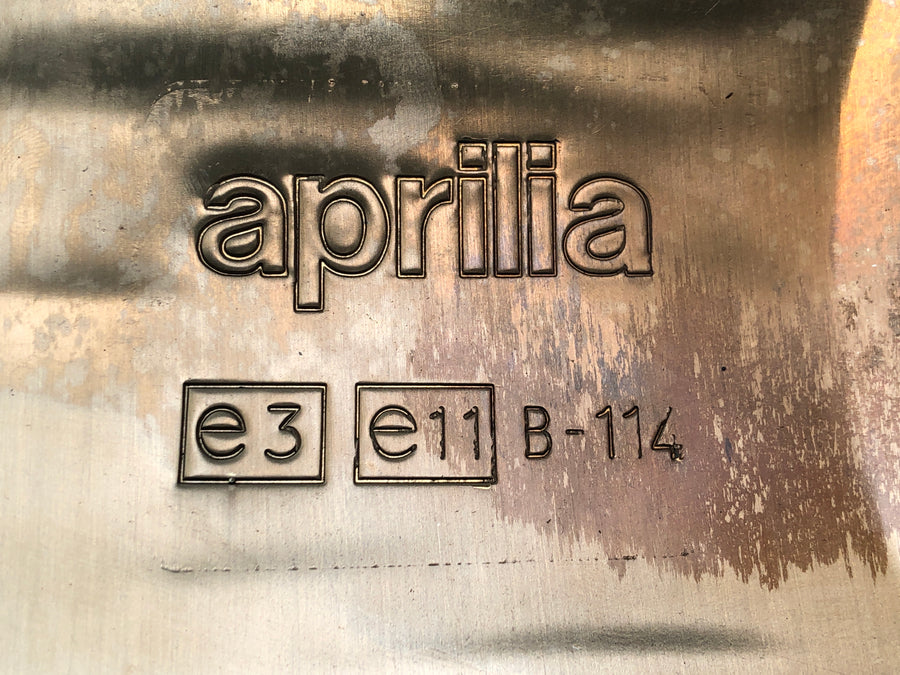Aprilia RSV 1000 RP Mille [2001] - Auspuff Schalldämpfer Endschalldämpfer