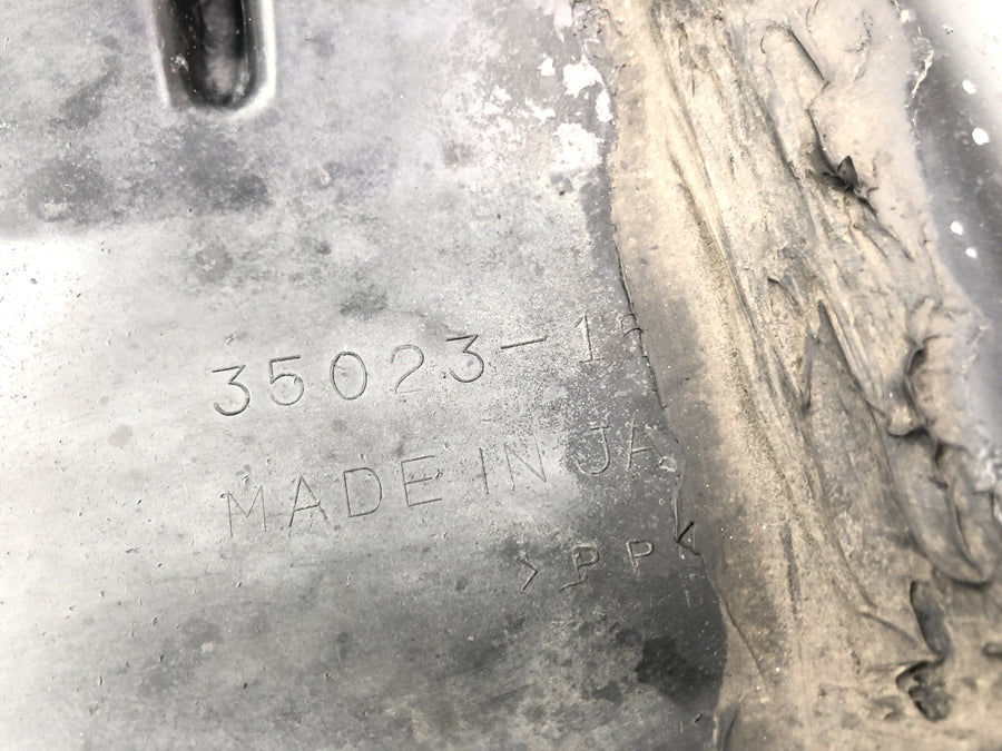 Kawasaki ZR7 ZR750F [1999] - battery container holder cover at the back plastic