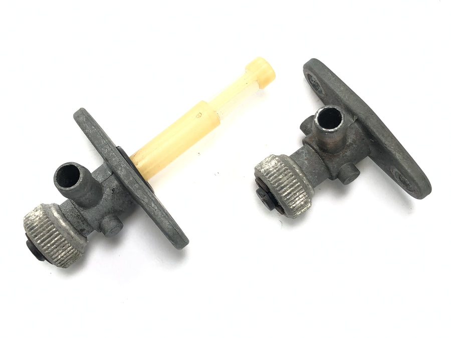 KTM 950 SM LC8 [2008] - petrol tap set couple