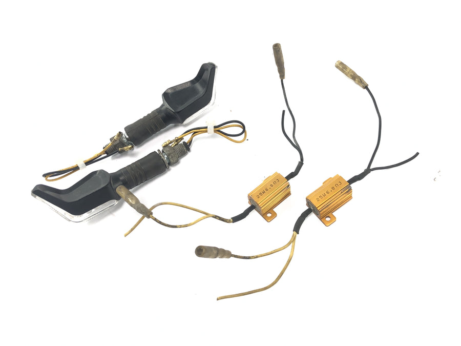 BMW R 1100 GS 259 [1995] - Indicatore di direzione LED con coppia di resistenze