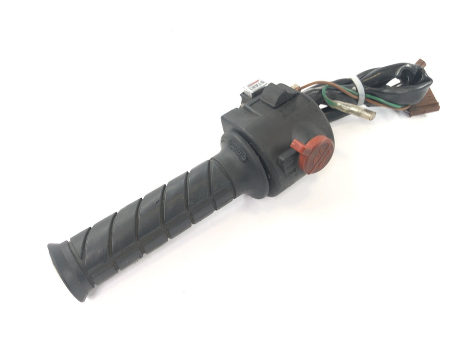 Honda CBX 650 E RC13 [1983] - handlebar fitting handlebar switch on the right Gas grip Turn handle starter intervention control
