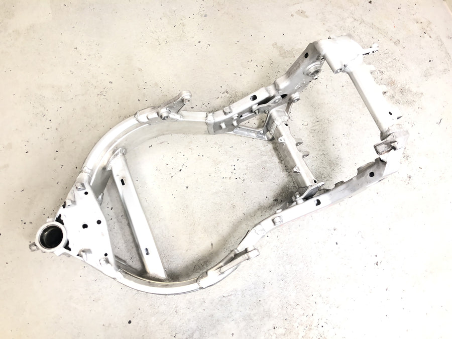 Honda CBR 900 RR SC28 [1995] - Rahmen Hauptrahmen Chassis Aluminiumrahmen mit Papiere