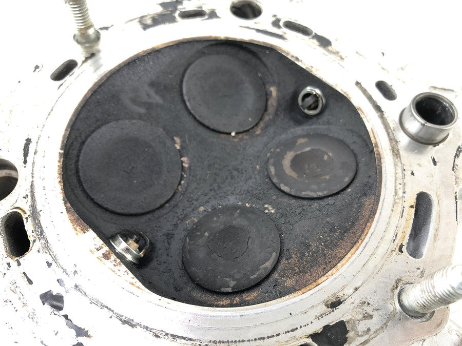 Kawasaki VN-15 VNT50A [1989] - front cylinder head