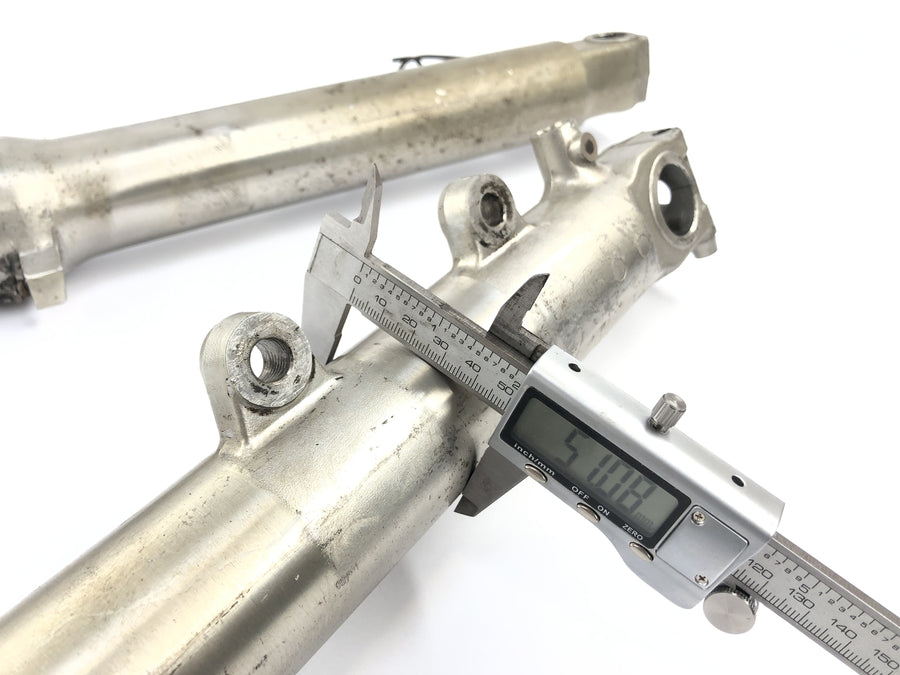 Suzuki GSX R 1100 GV73B [1990] - Fork Telegabel avec axe